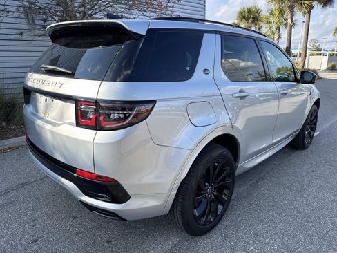 Certified 2025 Land Rover Discovery Sport S image 6