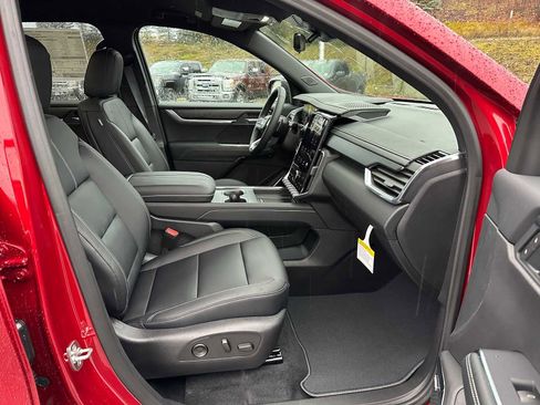 New 2026 GMC Acadia Elevation w/ Black Edition image 10