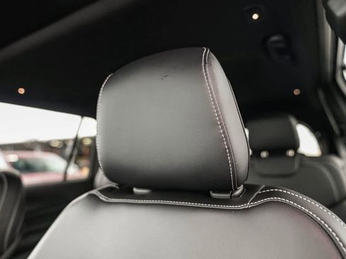 New 2025 Jeep Grand Cherokee L Altitude image 27