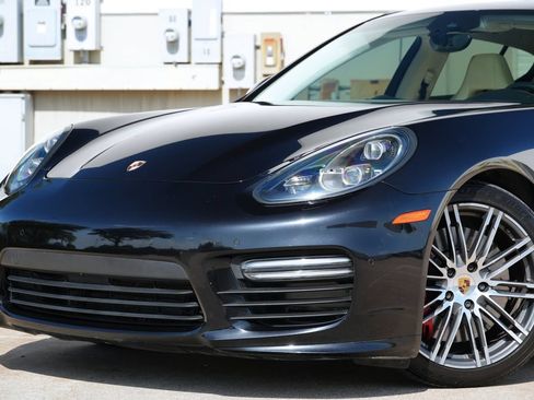 Used 2015 Porsche Panamera GTS w/ Premium Package Plus AWD/4WD image 30