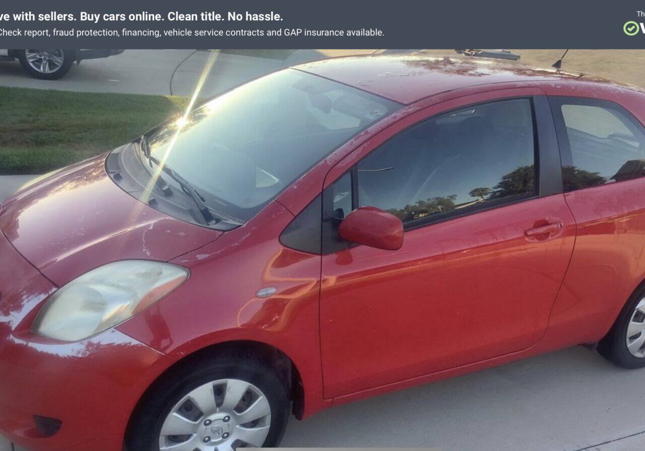 Used 2007 Toyota Yaris 2-Door Hatchback FWD image 1
