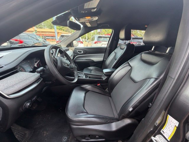 Used 2023 Jeep Compass Latitude w/ Convenience Group AWD/4WD image 9