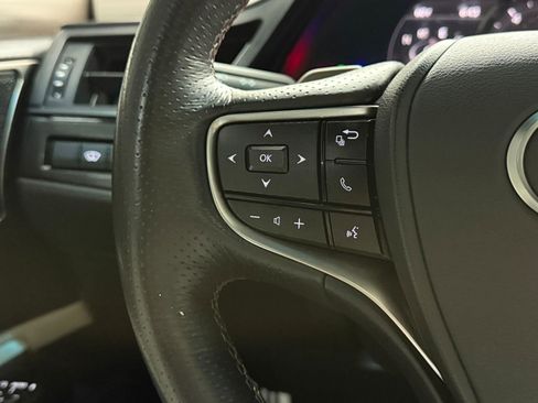 Used 2022 Lexus ES 350 F Sport image 16