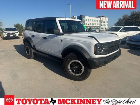 Used 2023 Ford Bronco Base w/ Sasquatch Package image 1