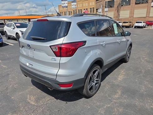 Used 2019 Ford Escape SEL AWD/4WD image 7