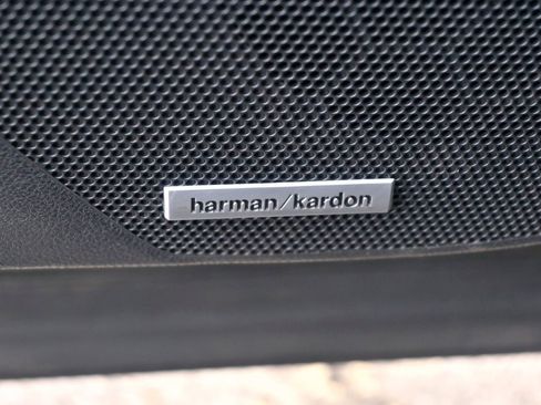 Used 2025 Subaru Forester Sport image 13