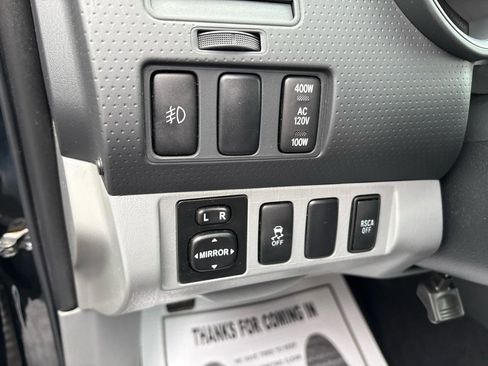 Used 2013 Toyota Tacoma 4WD Double Cab V6 AT Limited ( w/ Limited Pkg image 19