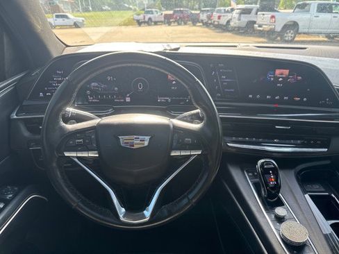 Used 2022 Cadillac Escalade ESV Sport w/ Touring Package AWD/4WD image 9