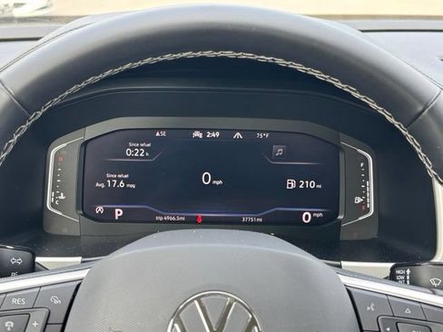 Certified 2023 Volkswagen Atlas SE AWD/4WD image 37