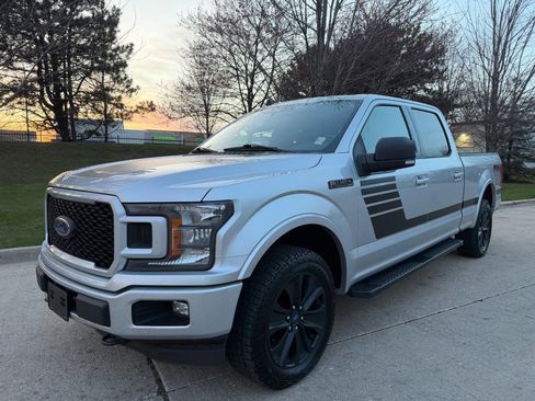 Used 2019 Ford F150 XLT w/ Equipment Group 302A Luxury AWD/4WD image 3