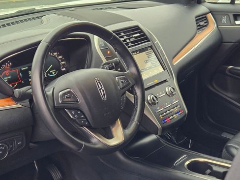 Used 2018 Lincoln MKC Reserve w/ Lincoln MKC Climate Package image 23