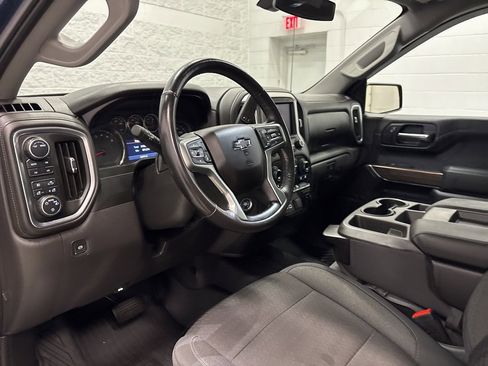 Used 2020 Chevrolet Silverado 1500 RST image 18