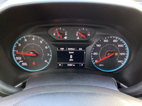 Used 2019 Chevrolet Equinox LS w/ LS Convenience Package image 19