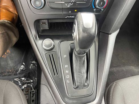 Used 2016 Ford Focus SE image 19