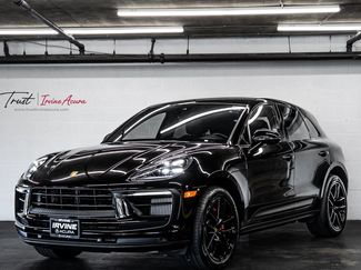 Used 2022 Porsche Macan S AWD/4WD video 1