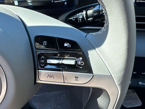 New 2026 Hyundai Elantra SEL Sport Premium FWD image 28