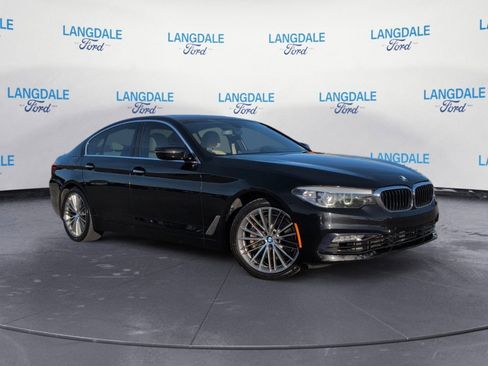 Used 2017 BMW 530i xDrive image 2