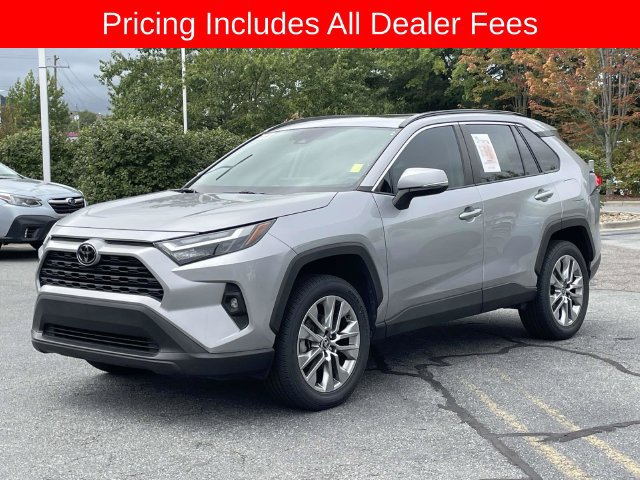 Used 2023 Toyota RAV4 XLE Premium AWD/4WD image 1