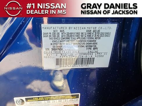 New 2025 Nissan Kicks SR image 20