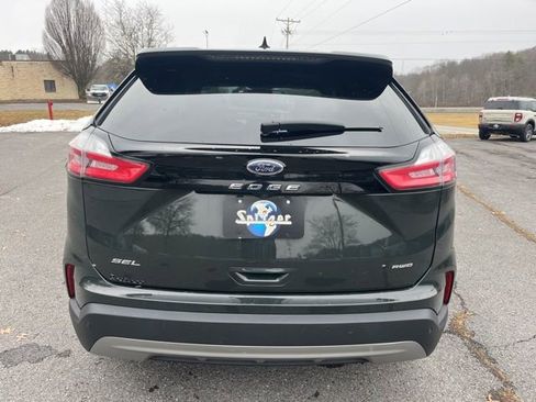 Used 2024 Ford Edge SEL image 7