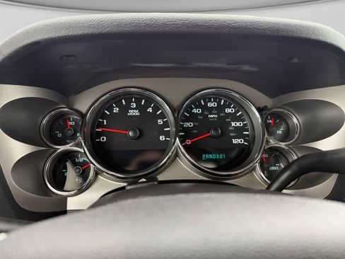 Used 2009 GMC Sierra 1500 SLE w/ SLE Preferred Package AWD/4WD image 11