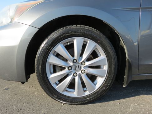 Used 2011 Honda Accord EX-L image 40