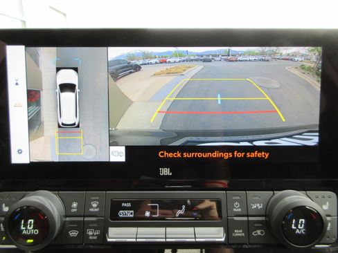 Used 2024 Toyota Grand Highlander Platinum image 49