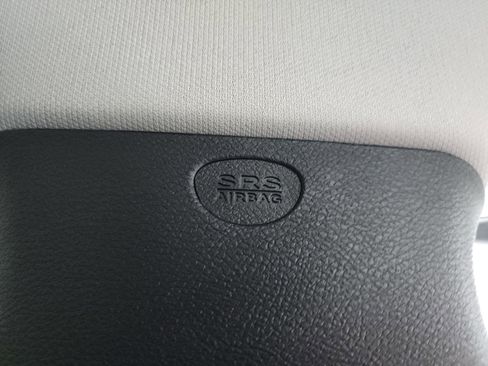 Used 2020 Jeep Cherokee Limited image 42