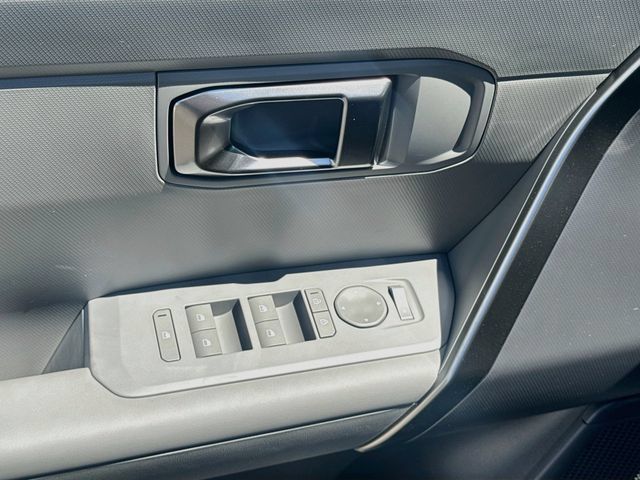 New 2027 Kia Seltos S FWD image 17