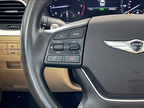 Used 2020 Genesis G80 3.8 RWD image 16