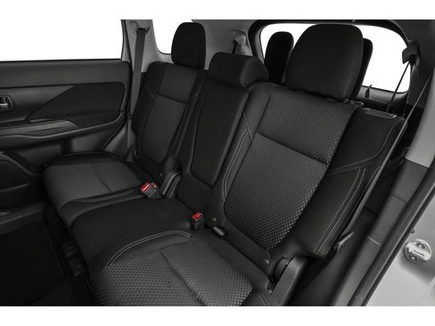 Used 2019 Mitsubishi Outlander SE FWD image 14