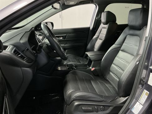 Used 2020 Honda CR-V Touring image 14