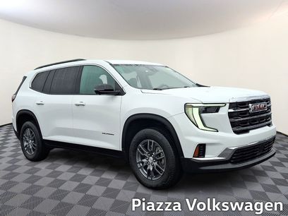 Used 2025 GMC Acadia Elevation