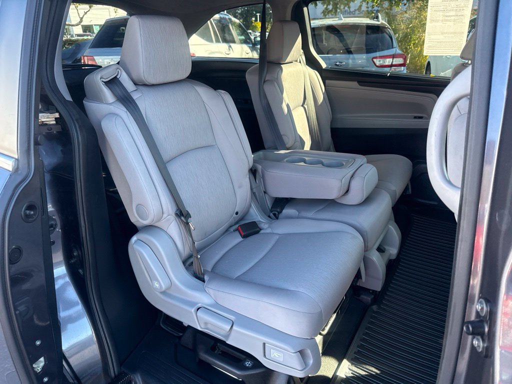 Used 2024 Honda Odyssey EX image 17