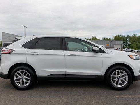 Used 2022 Ford Edge SEL AWD/4WD image 5