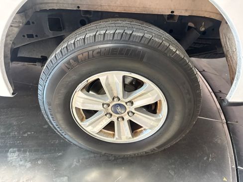 Used 2018 Ford F150 XL w/ Equipment Group 101A Mid RWD image 10