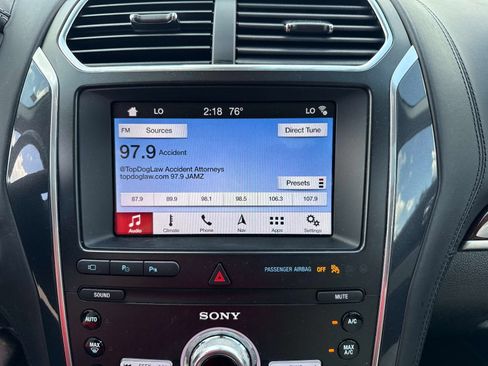 Used 2019 Ford Explorer Platinum AWD/4WD image 21