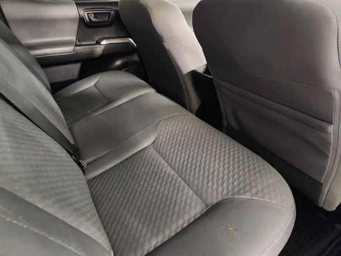 Used 2021 Toyota Tacoma SR5 RWD image 29