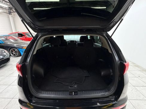 Used 2018 Kia Sportage LX FWD image 17