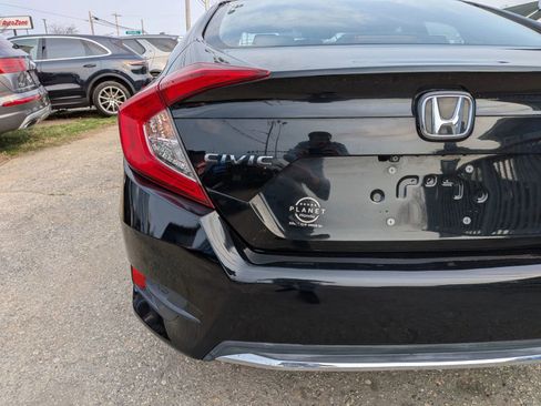 Used 2019 Honda Civic LX image 11