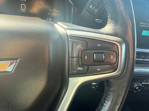 Used 2022 Chevrolet Silverado 1500 LT w/ Convenience Package II AWD/4WD image 20