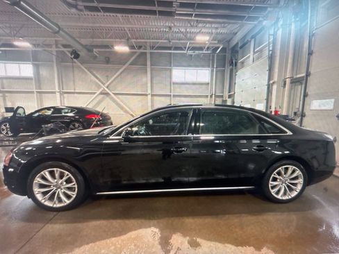 Used 2012 Audi A8 L 4.2 image 2