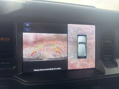 Used 2024 Ford Bronco Badlands image 29