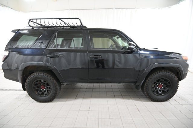 Used 2023 Toyota 4Runner TRD Off-Road Premium w/ Moonroof Package AWD/4WD image 15