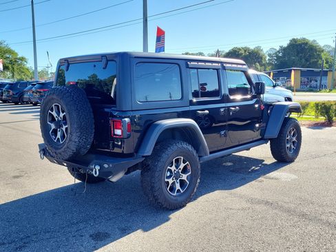 Used 2018 Jeep Wrangler Unlimited Rubicon AWD/4WD image 6