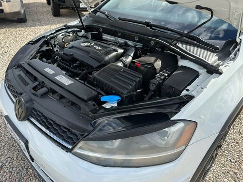 Used 2017 Volkswagen Golf Alltrack SEL AWD/4WD image 42
