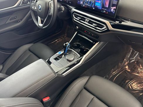 Used 2023 BMW i4 eDrive40 w/ Premium Package RWD image 32