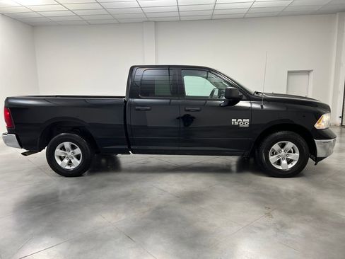 Used 2024 RAM 1500 Classic SLT image 8