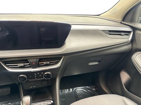 Used 2025 Buick Encore GX Preferred FWD image 49