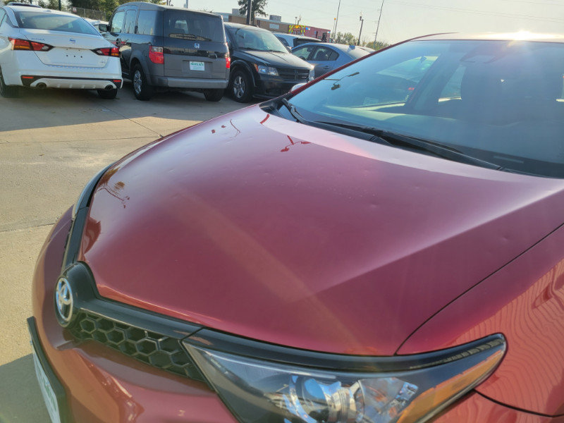 Used 2018 Toyota Corolla iM w/ All-Weather Mat Package FWD image 12